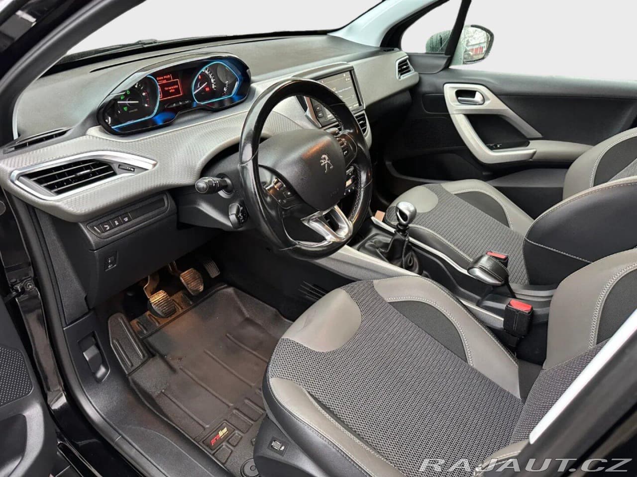 2017 Peugeot 2008 - 9