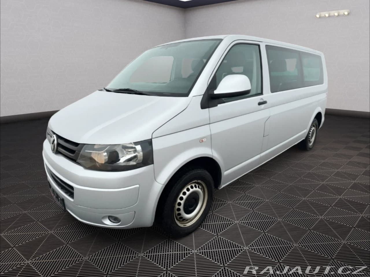 2002 Volkswagen Transporter - 2