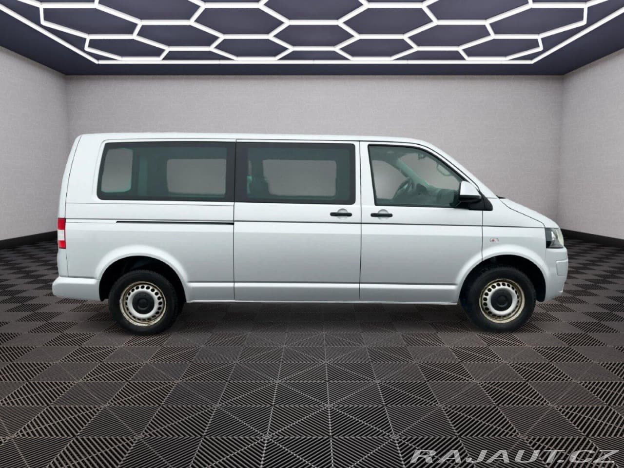2002 Volkswagen Transporter - 7