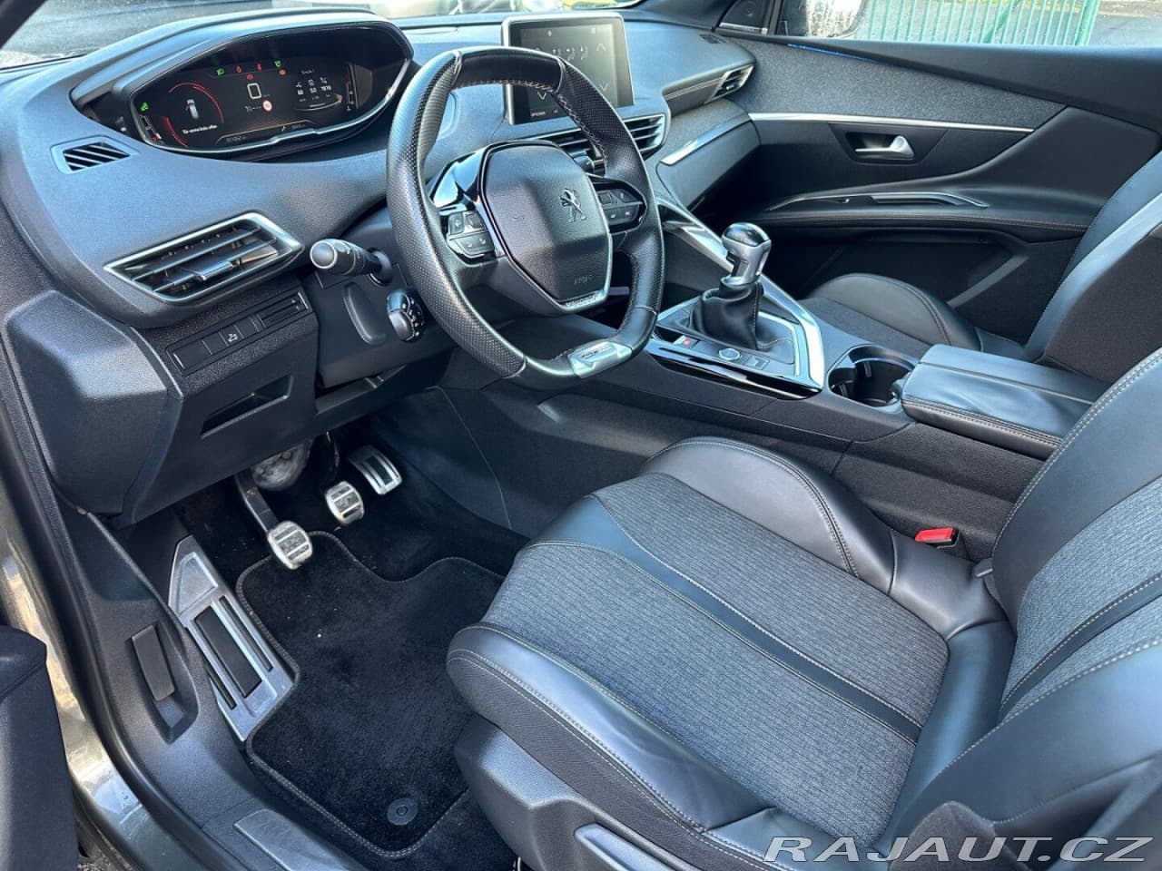 2018 Peugeot 3008 - 9