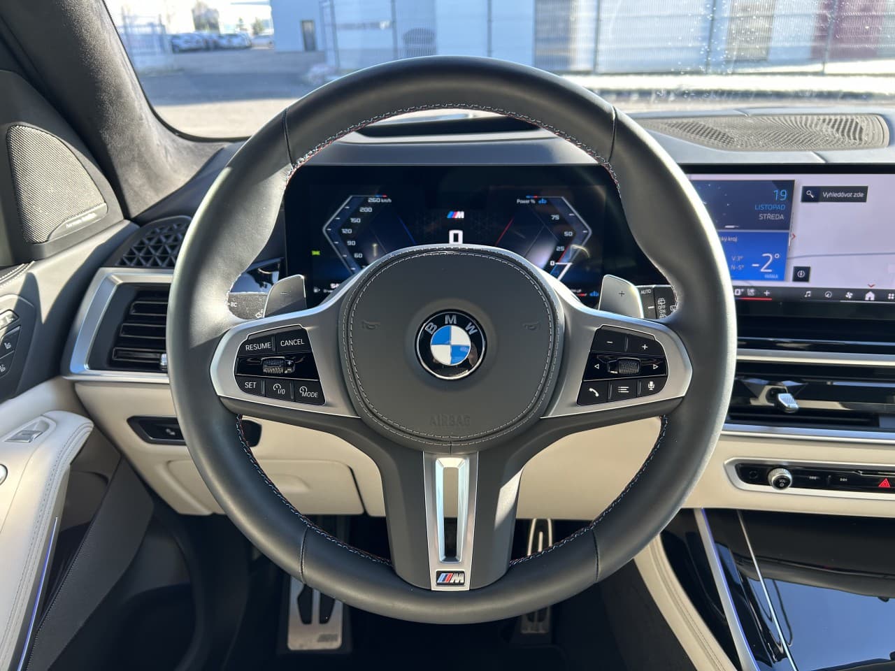 2025 BMW X7 - 20