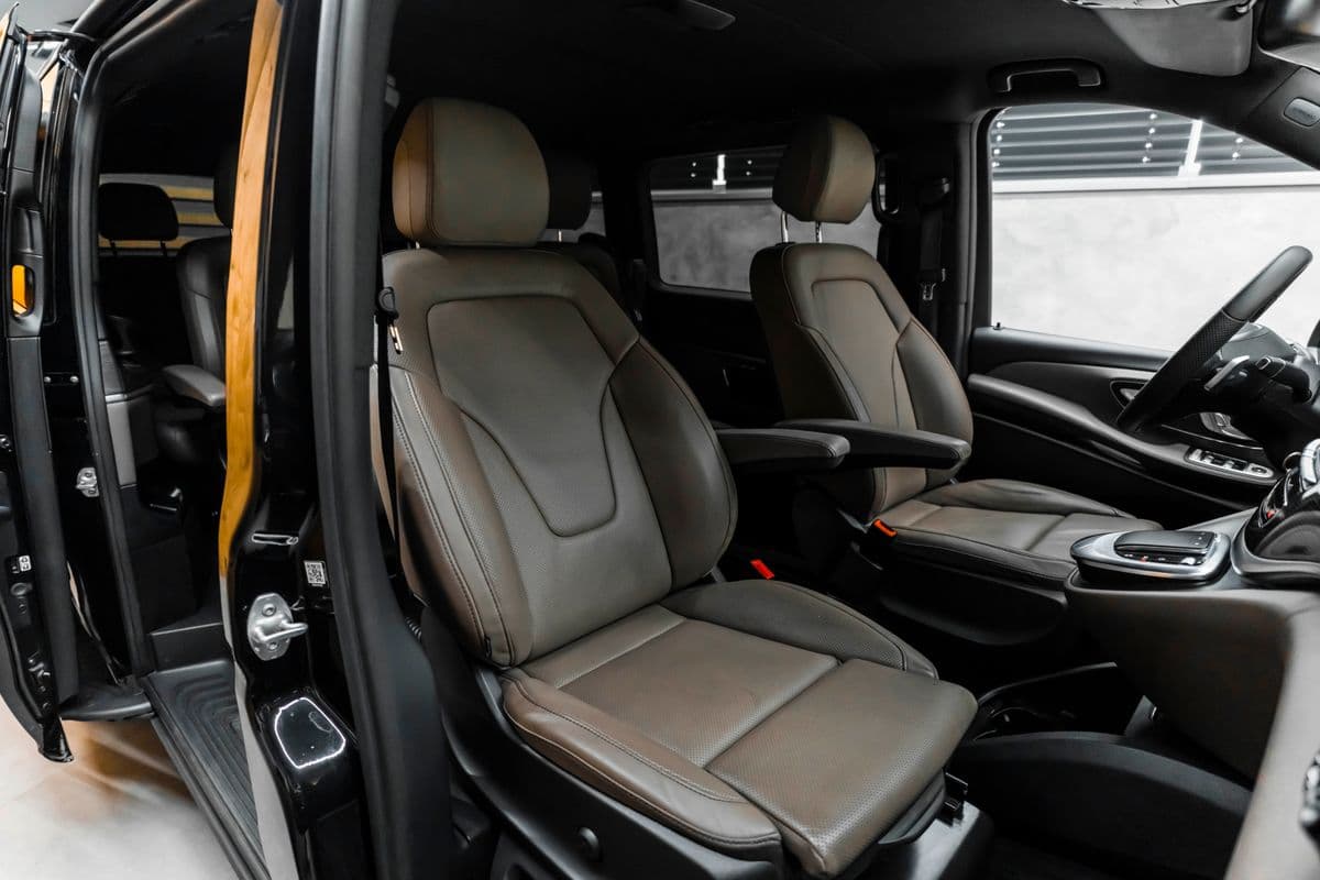 2023 Mercedes-Benz V-Class - 11