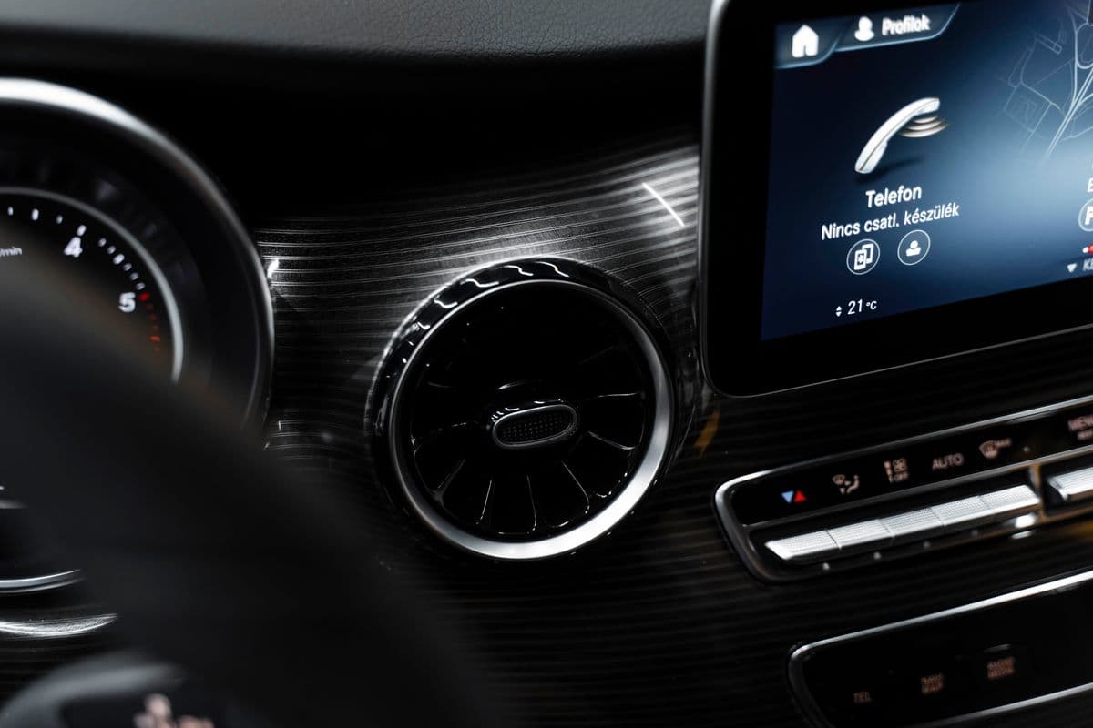 2023 Mercedes-Benz V-Class - 19