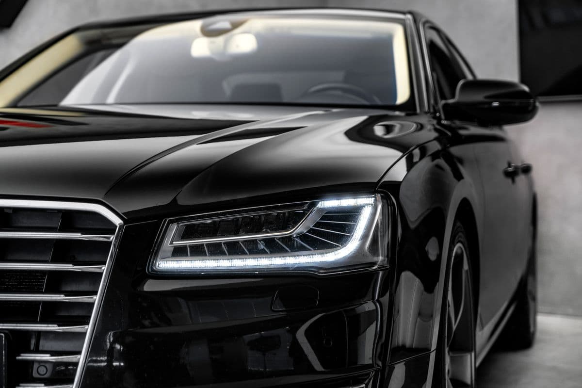 2015 Audi A8 - 8