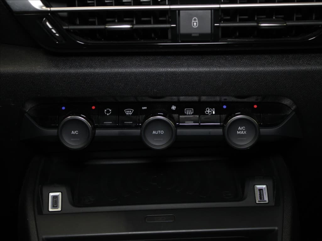 2024 Citroen C4 - 18