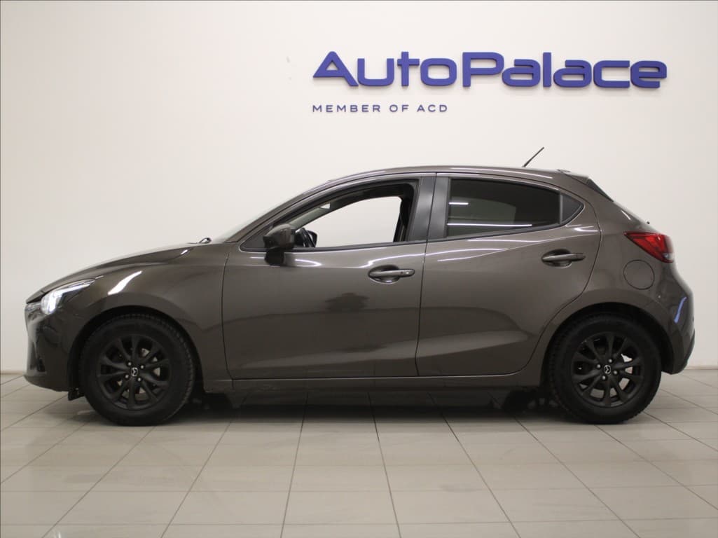 2017 Mazda 2 - 5