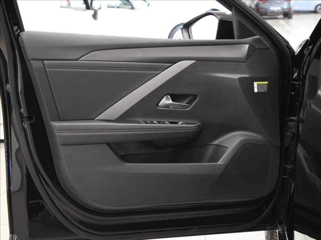 2024 Opel Astra - 16