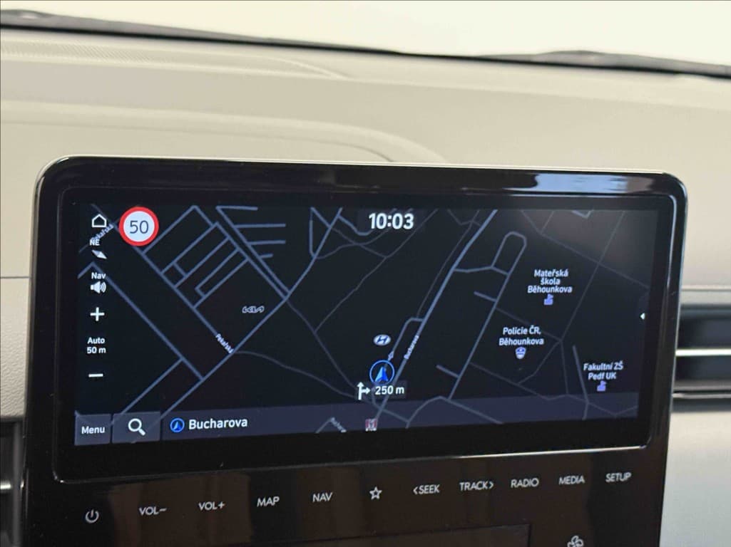 2021 Hyundai Staria - 15