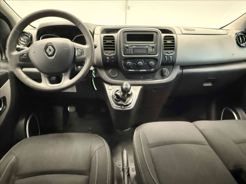 2018 Renault Trafic - 10