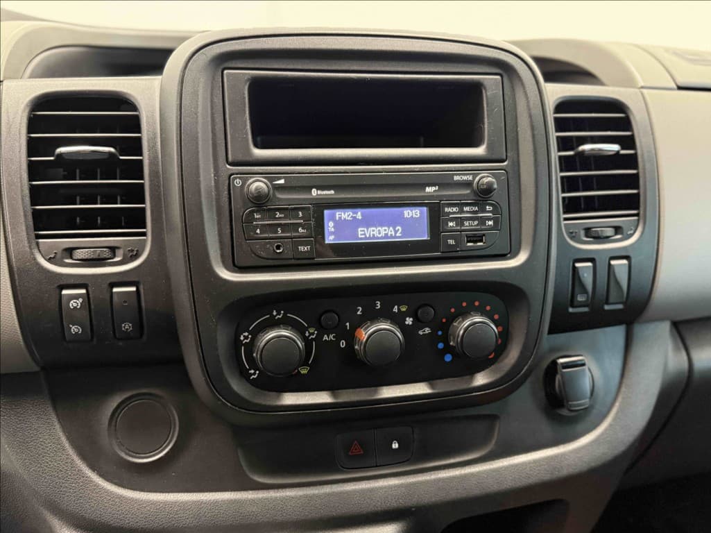 2018 Renault Trafic - 11