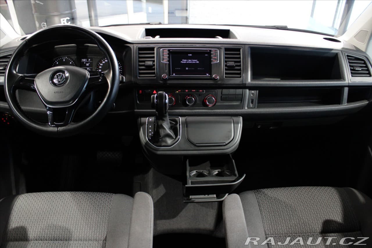 2018 Volkswagen Multivan - 10