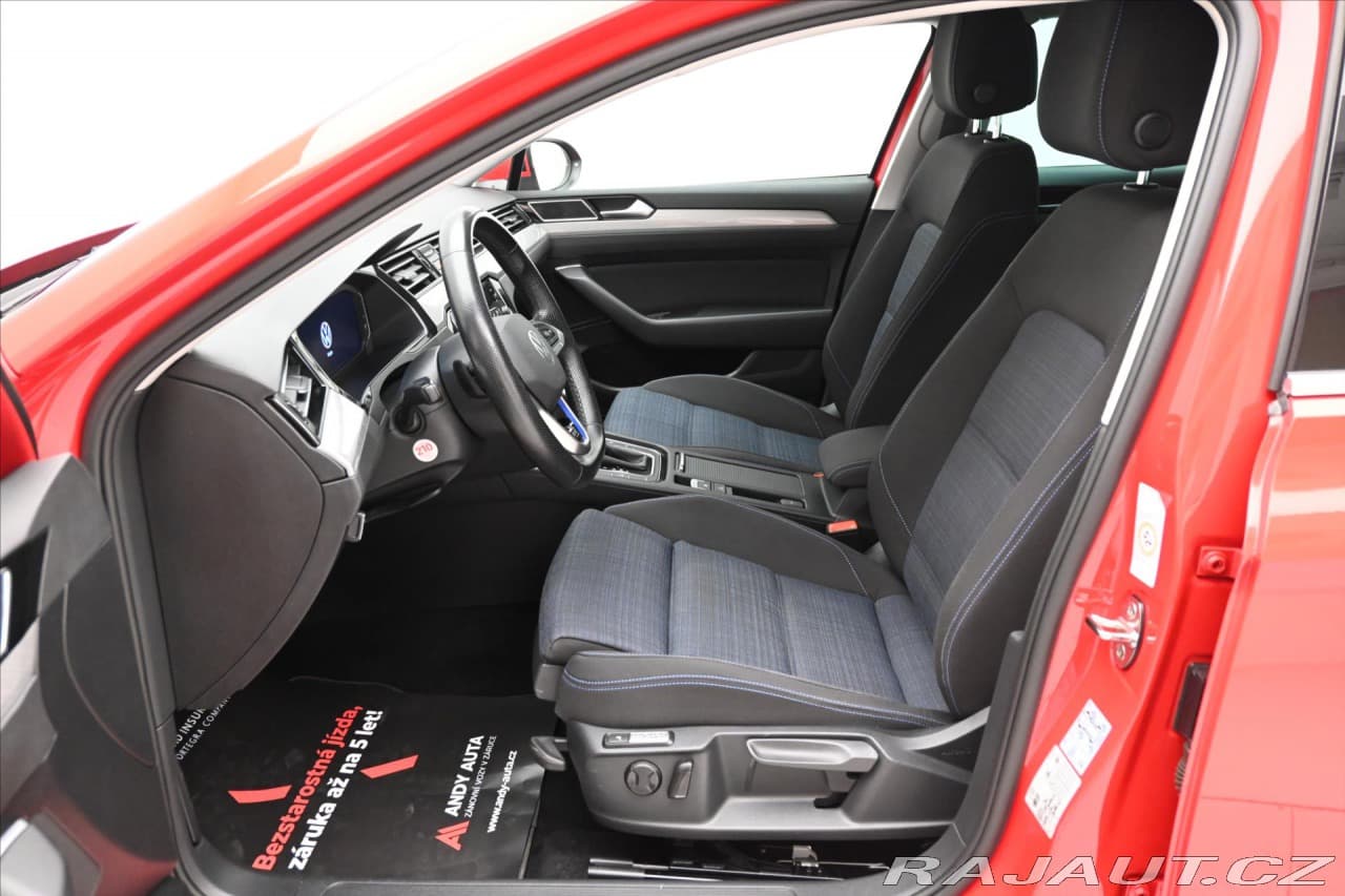 2021 Volkswagen Passat - 13