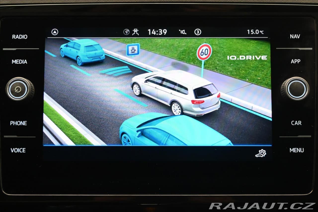 2021 Volkswagen Passat - 20