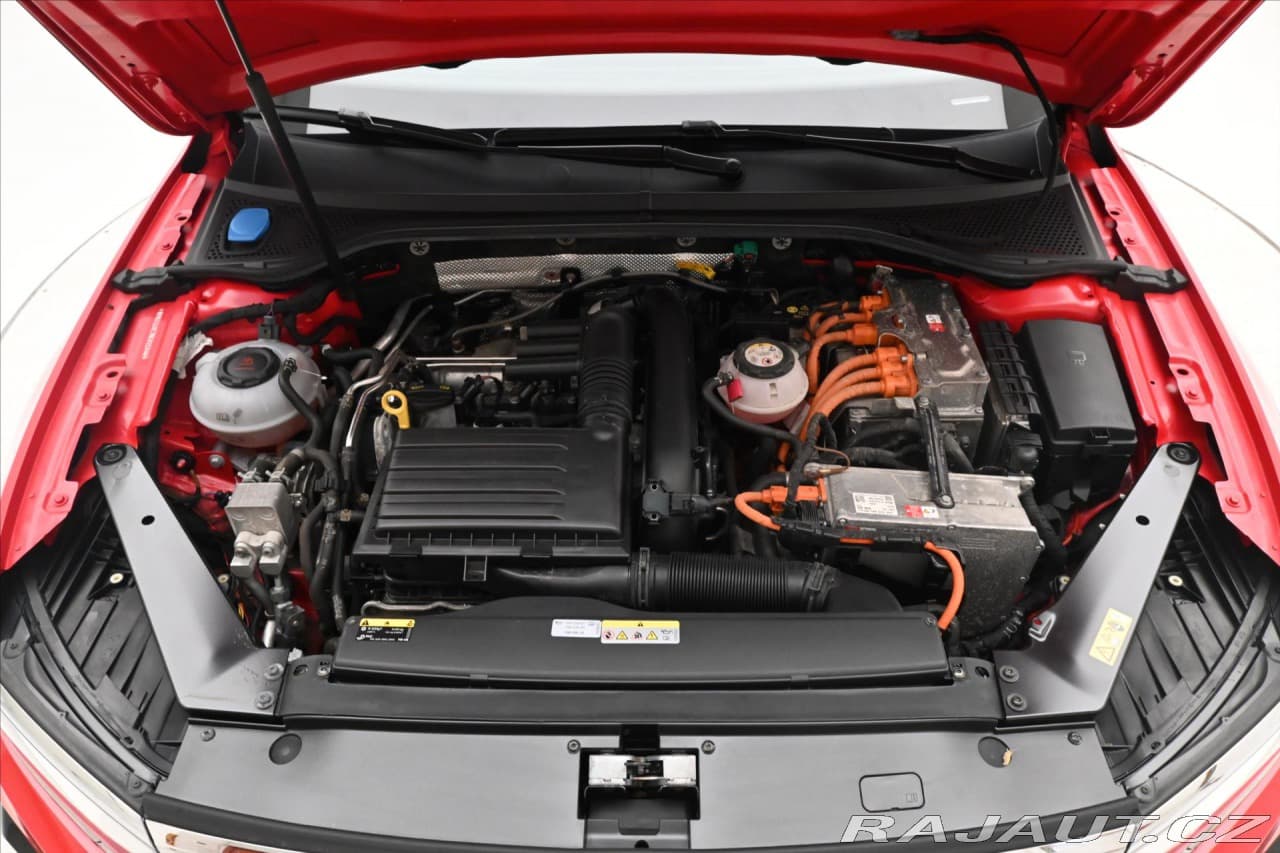 2021 Volkswagen Passat - 9