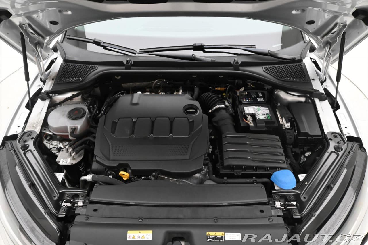 2023 Škoda Octavia - 9