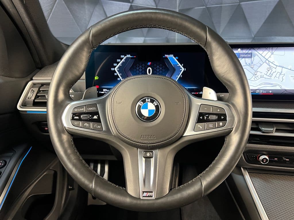 2023 BMW 3-Series - 13