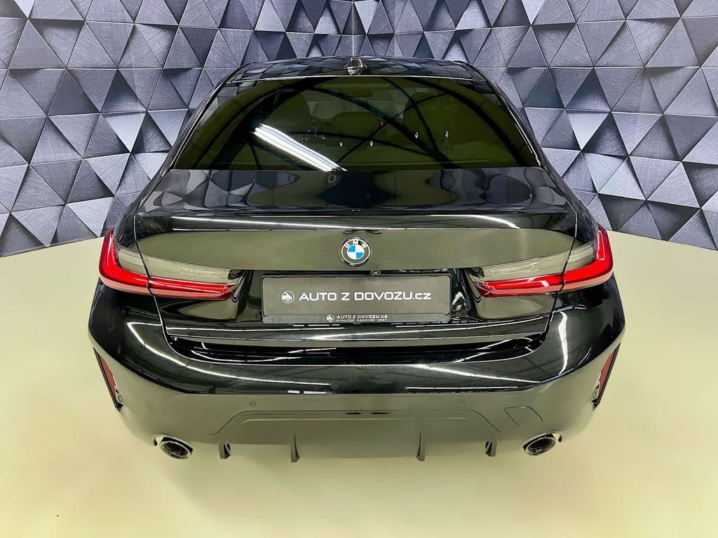 2023 BMW 3-Series - 6