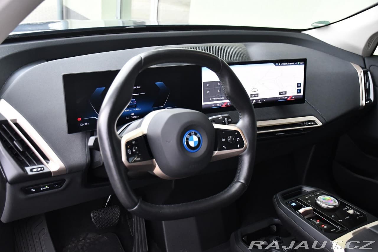2023 BMW Ix - 15