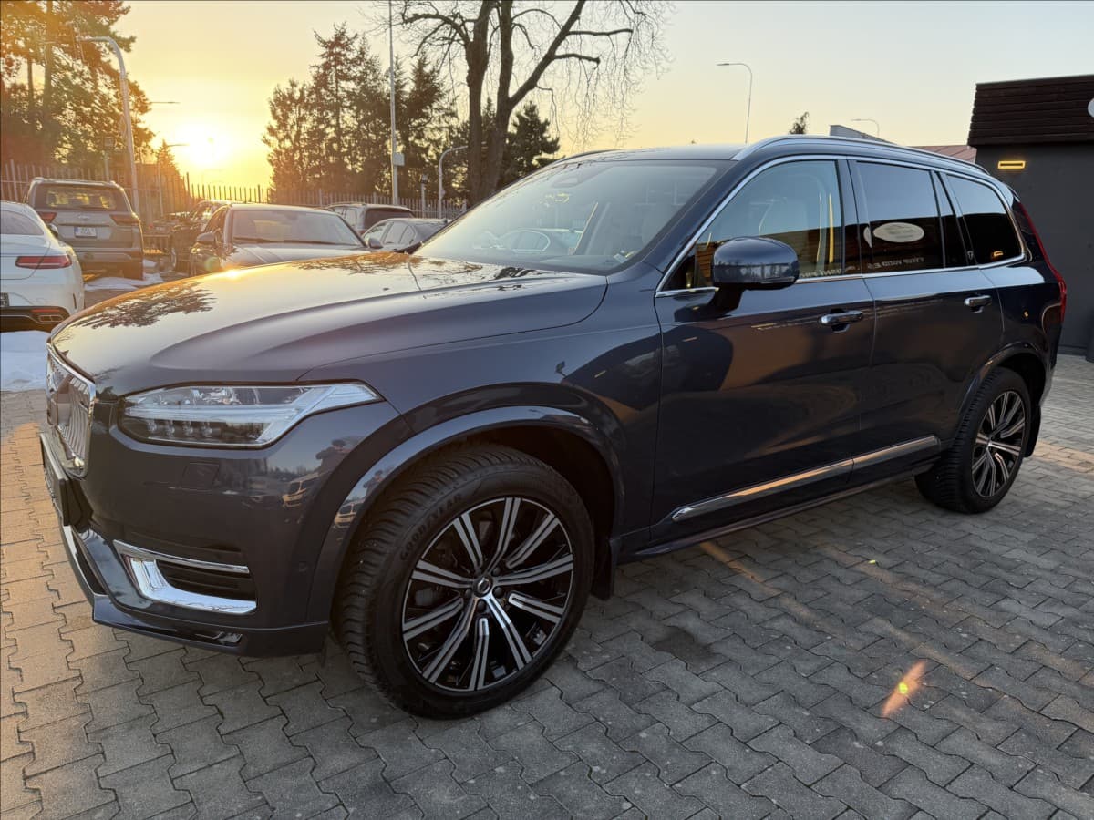 2022 Volvo Xc90 - 8