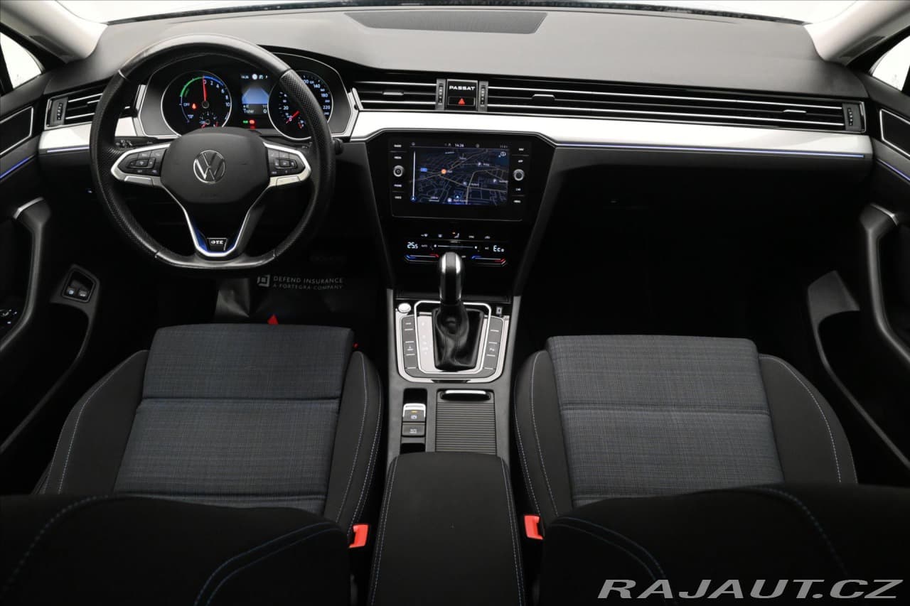 2020 Volkswagen Passat - 15