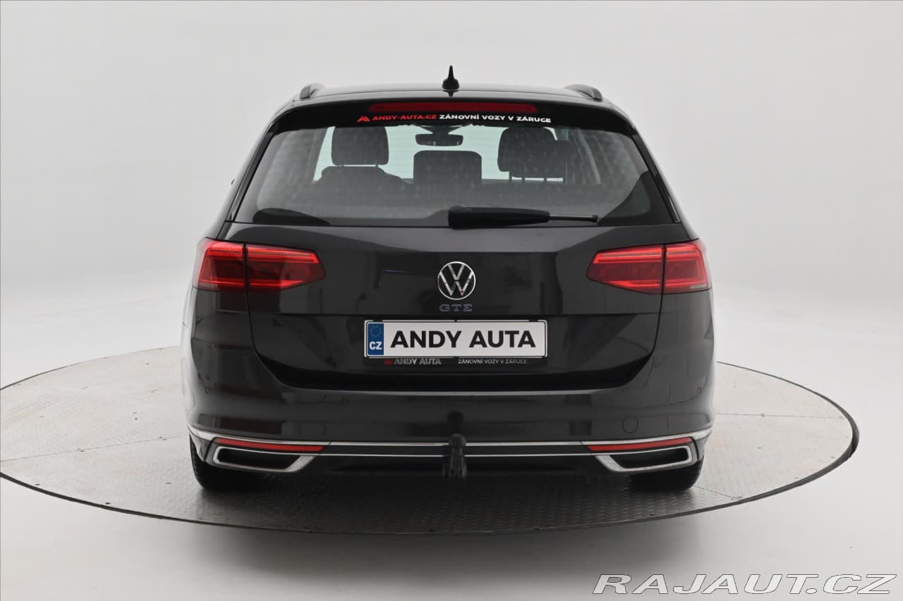 2020 Volkswagen Passat - 6