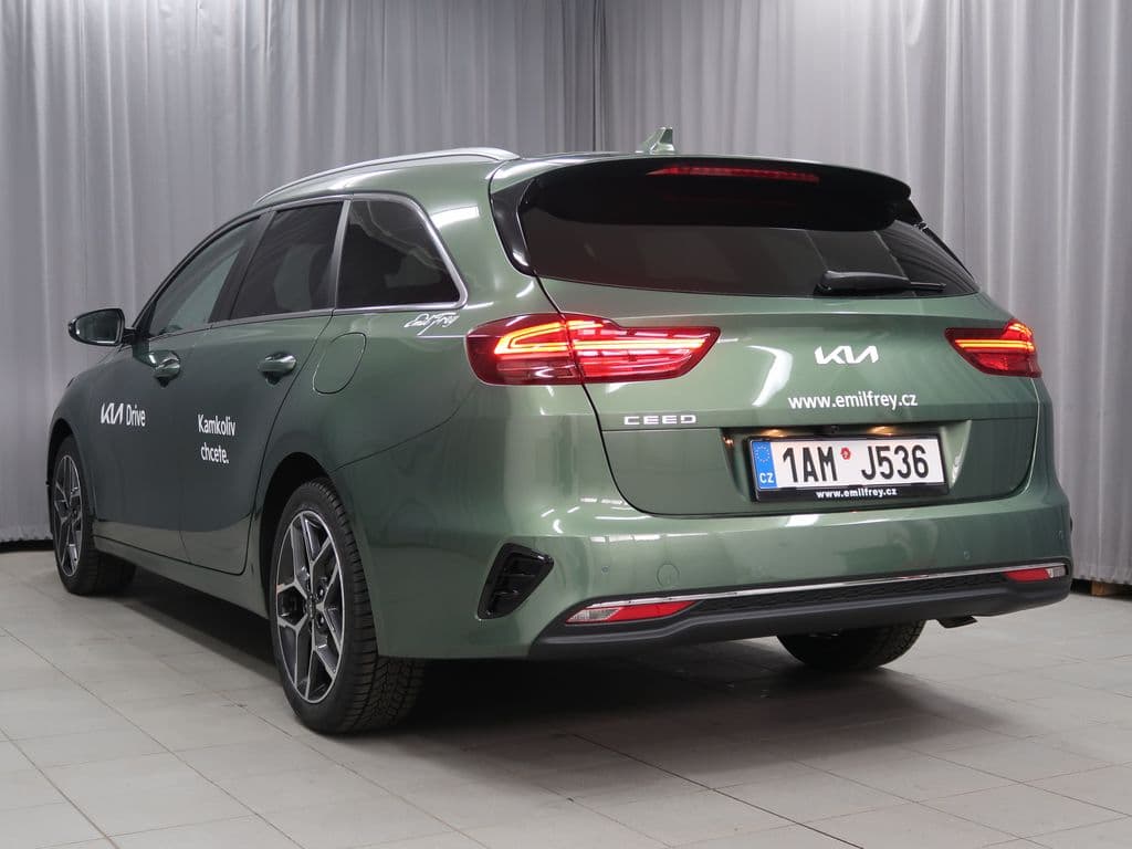 2025 Kia Cee'd - 6