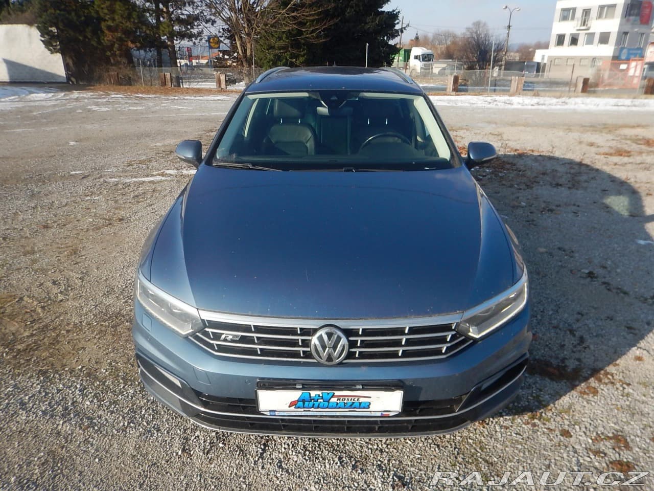 2015 Volkswagen Passat - 9