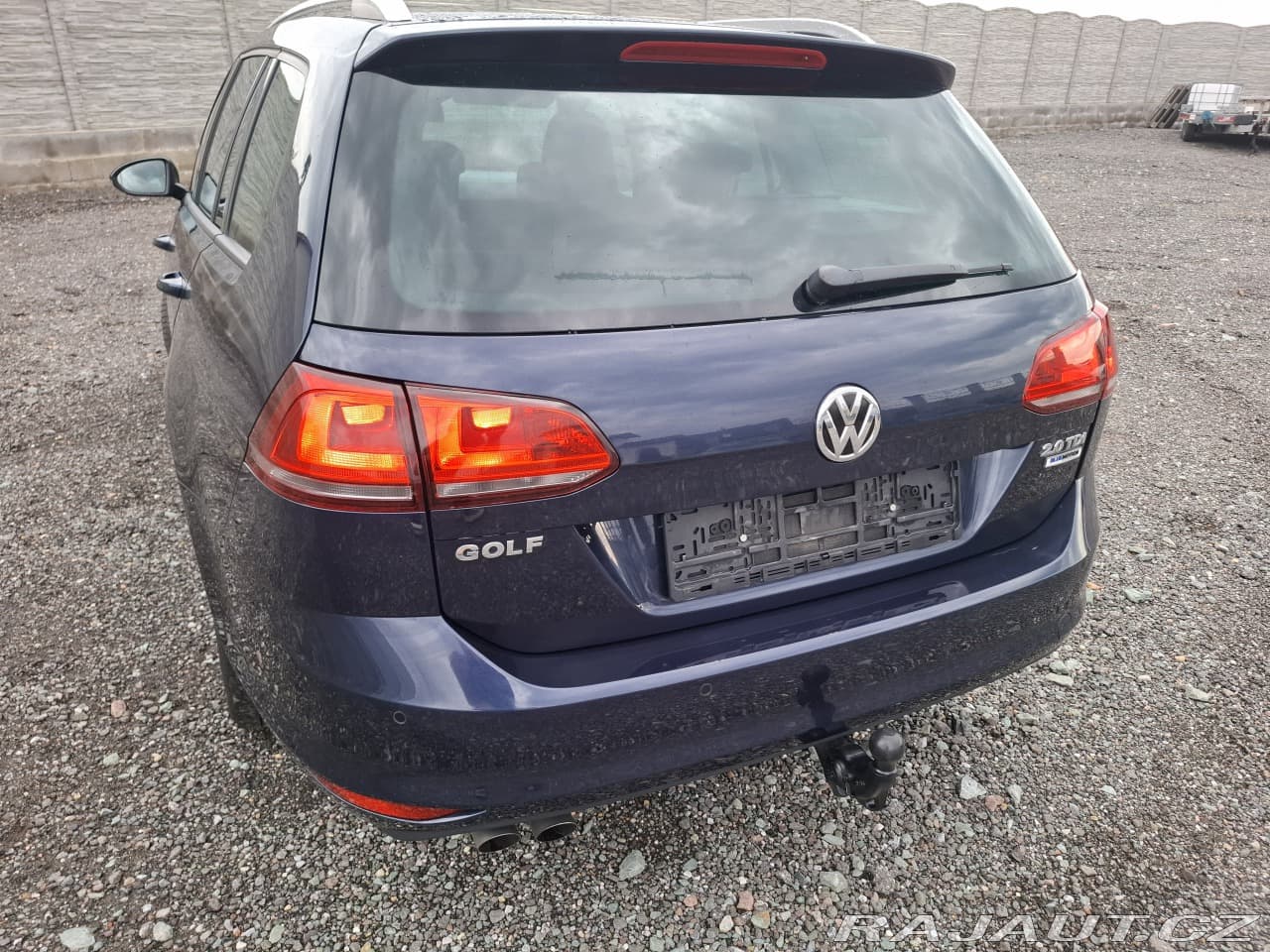 2016 Volkswagen Golf - 11