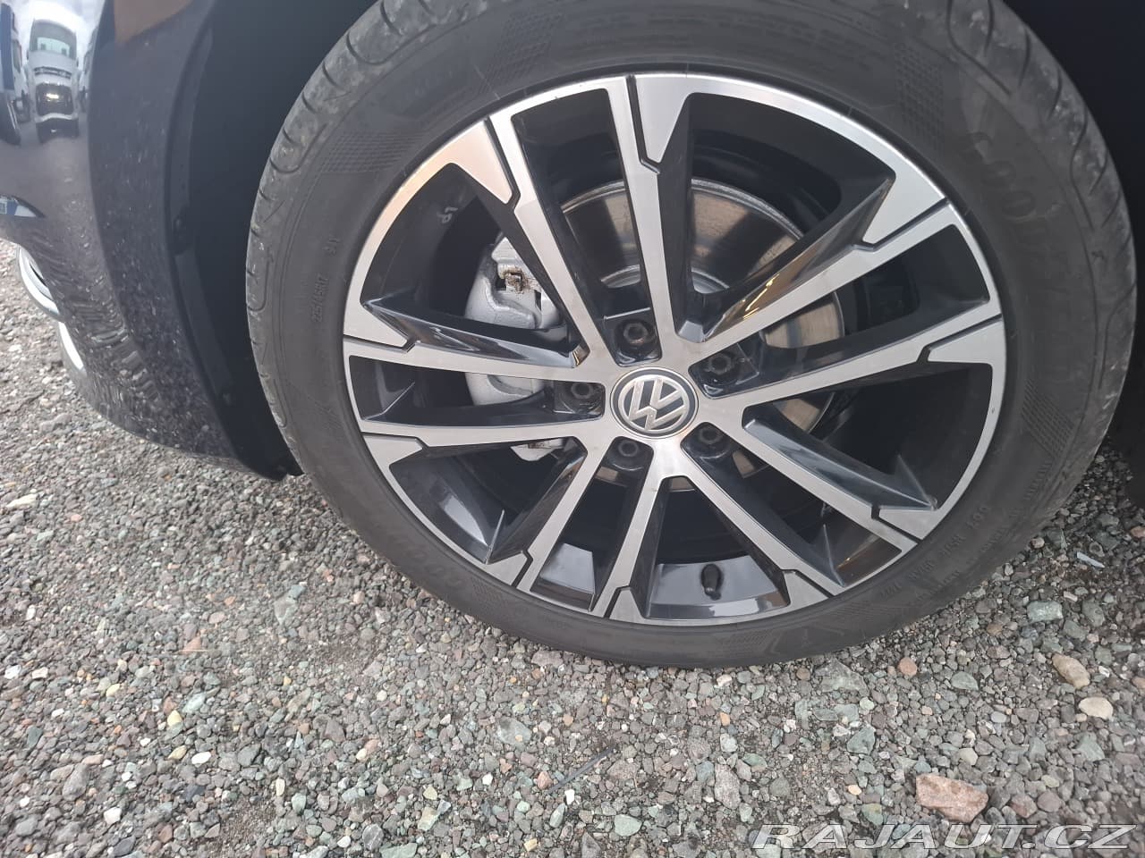 2016 Volkswagen Golf - 14