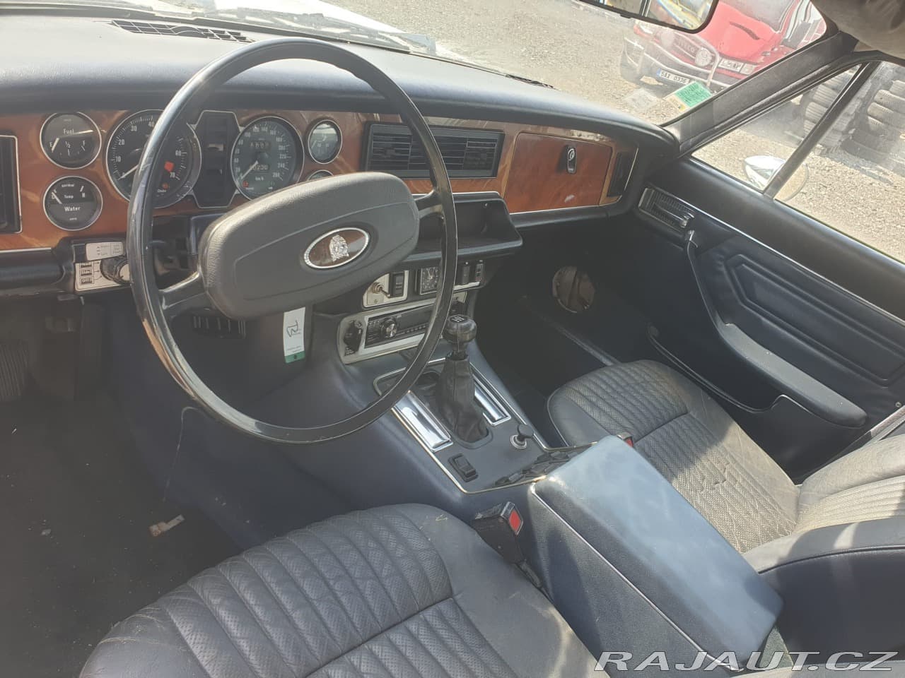 1974 Jaguar Xj - 3