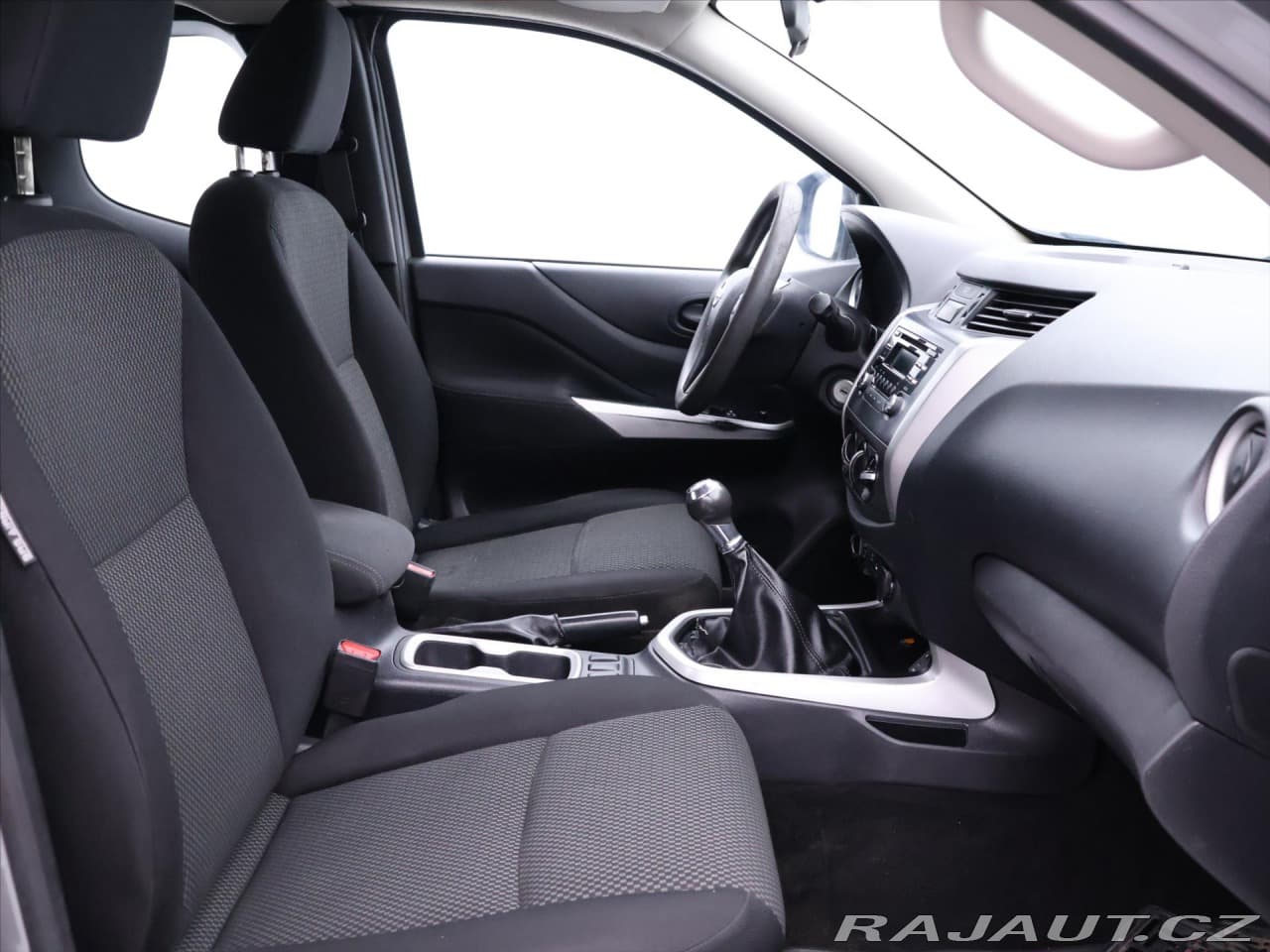 2017 Nissan Navara - 10