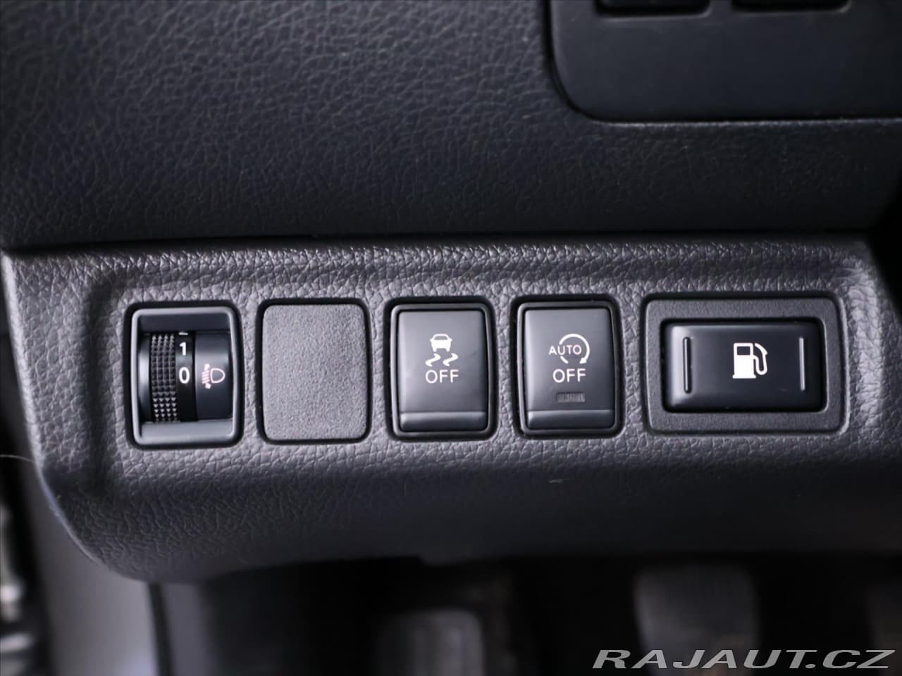 2017 Nissan Navara - 13