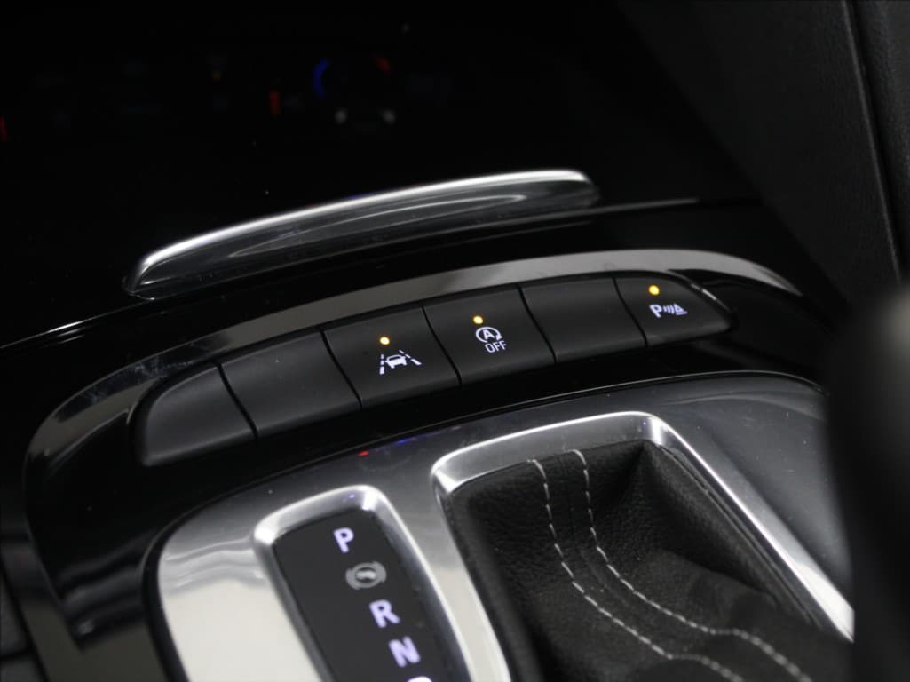 2019 Opel Insignia - 18