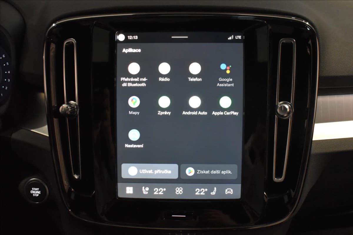 2025 Volvo Xc40 - 12