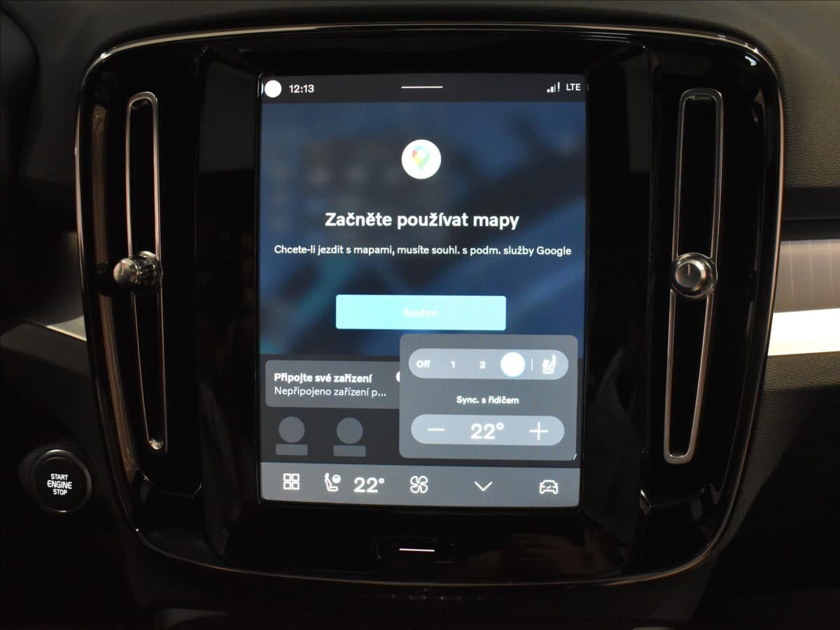 2025 Volvo Xc40 - 14