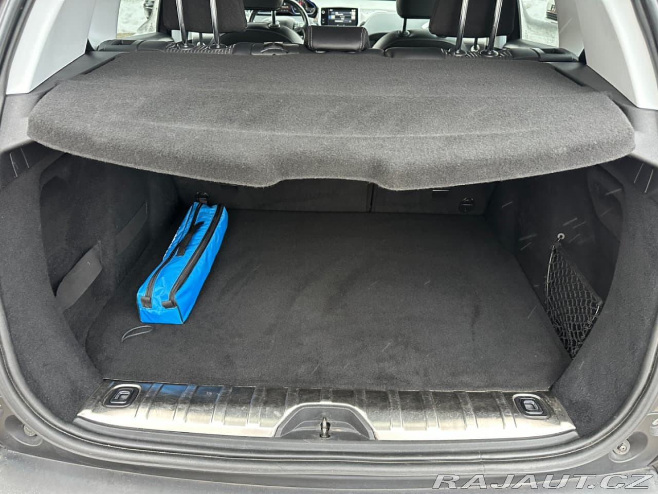 2016 Peugeot 2008 - 11