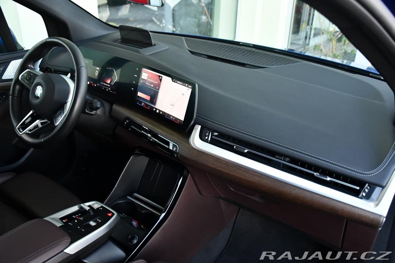 2024 BMW 2-Series - 17