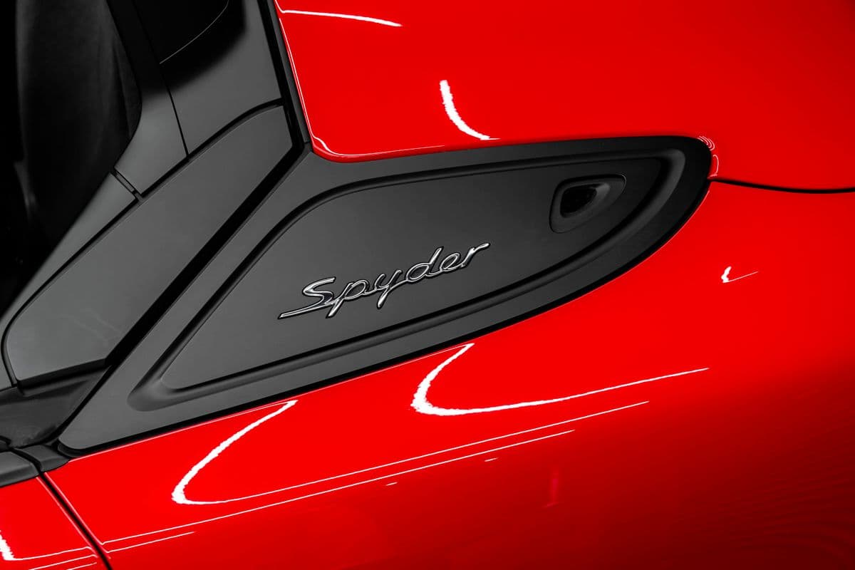 2021 Porsche 718 - 11