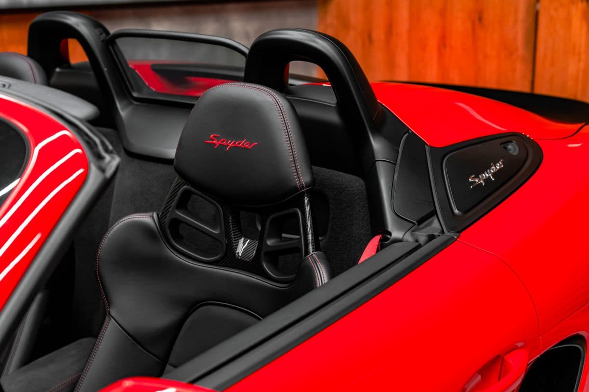 2021 Porsche 718 - 9