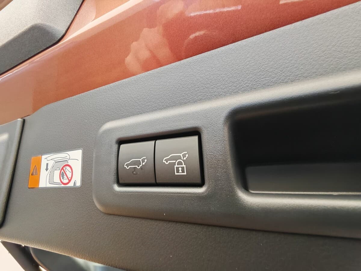 2025 Lexus Ostatní - 12