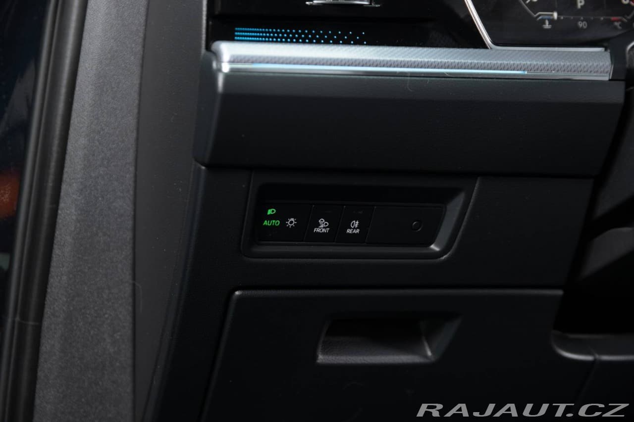 2019 Volkswagen Touareg - 7