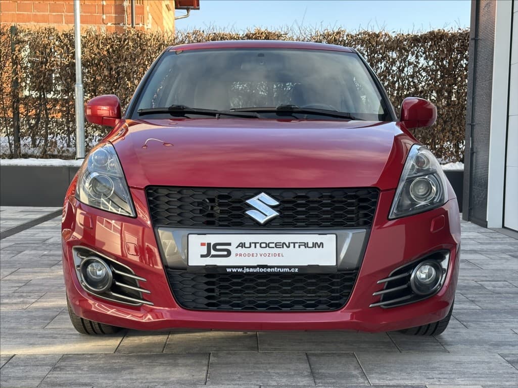 2012 Suzuki Swift - 2