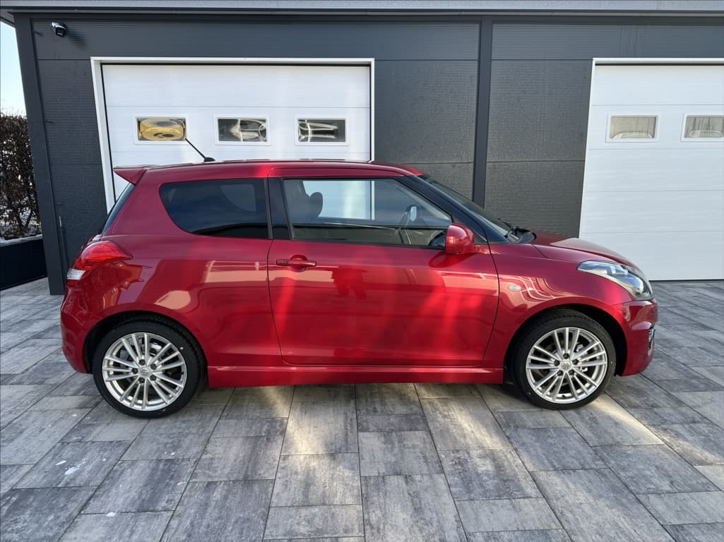 2012 Suzuki Swift - 4