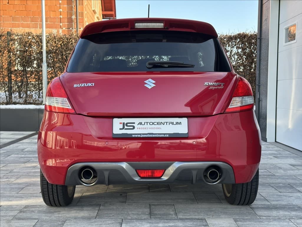 2012 Suzuki Swift - 7