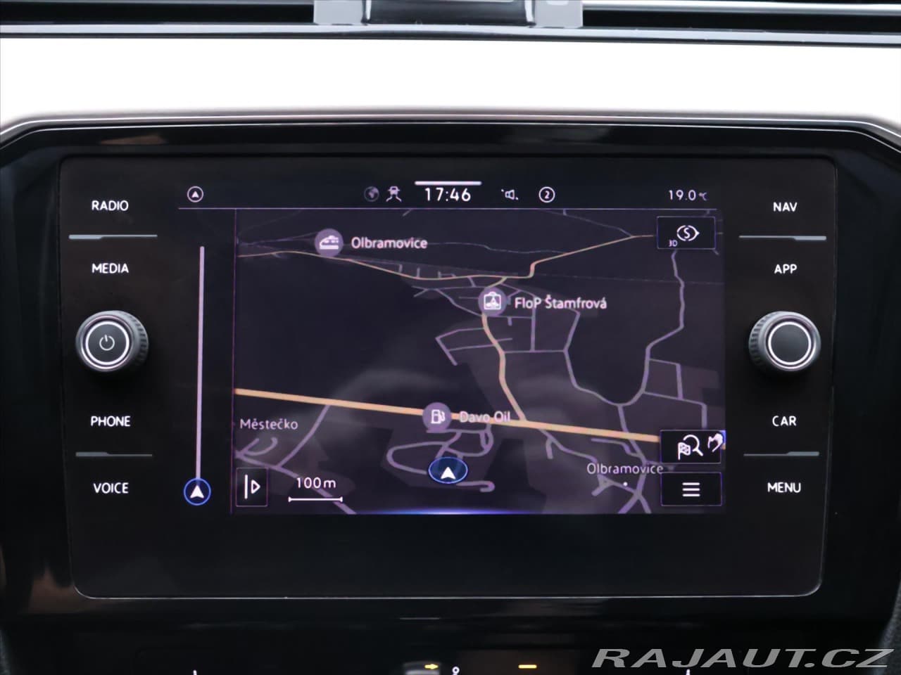 2020 Volkswagen PASSAT - 19
