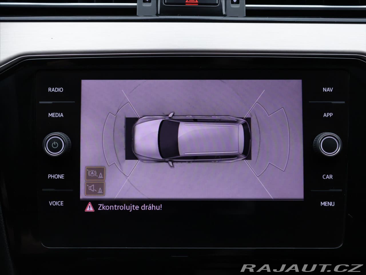 2020 Volkswagen PASSAT - 20