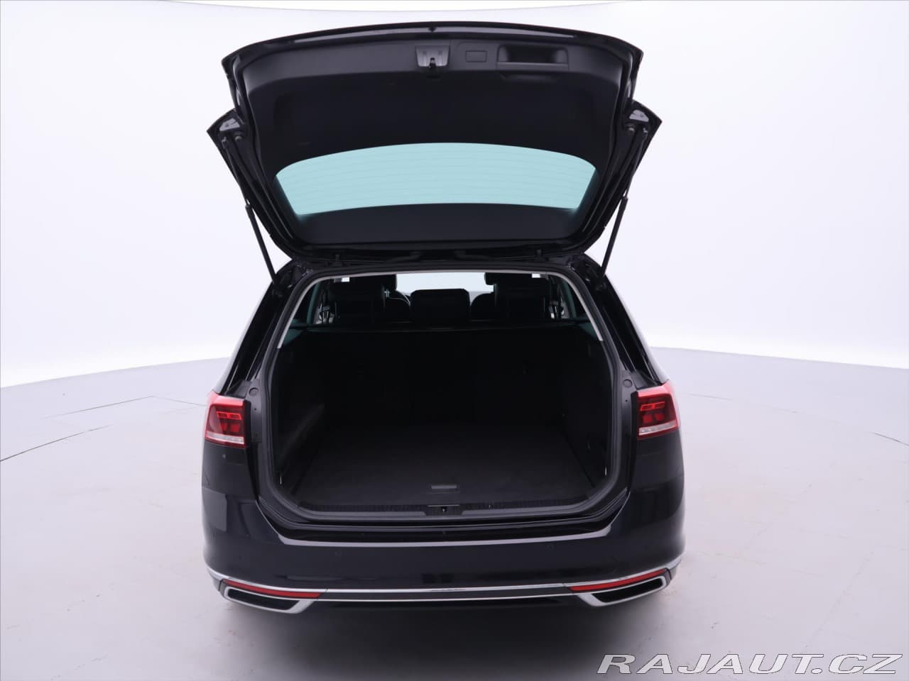 2020 Volkswagen PASSAT - 9