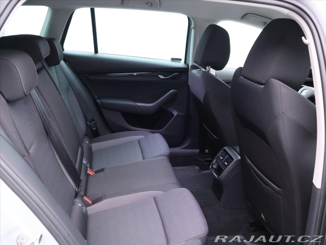 2022 Škoda Octavia - 12