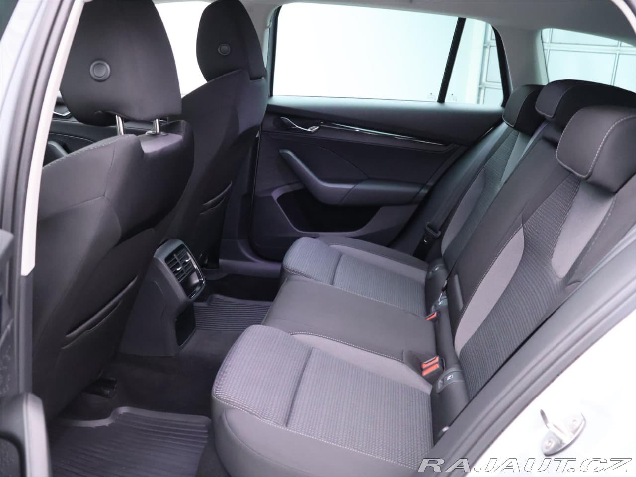 2022 Škoda Octavia - 13