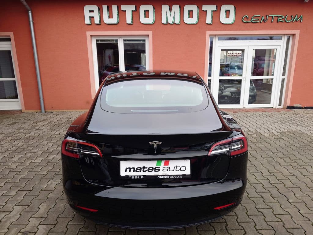 2023 Tesla Model 3 - 8